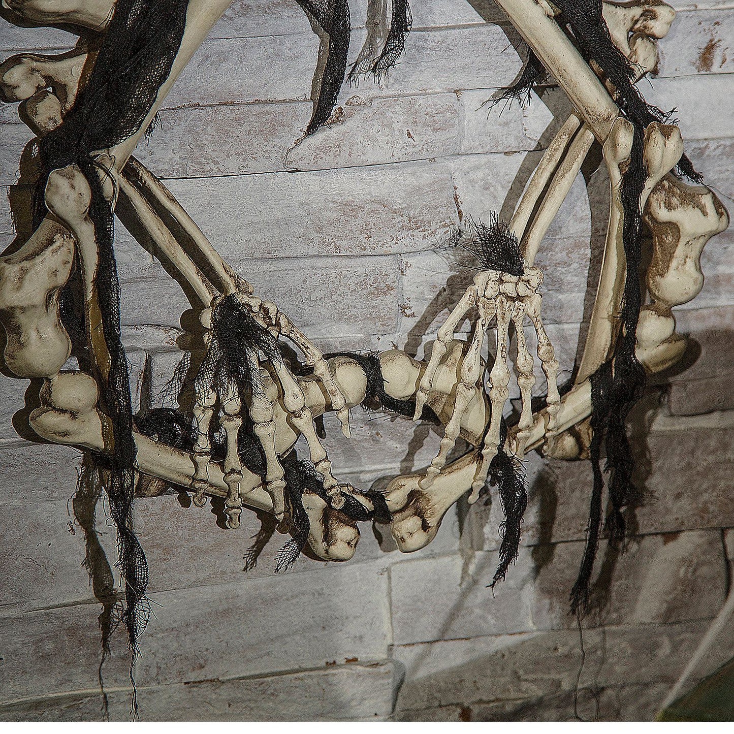 16.5" Light Up Skeleton Halloween Wreath